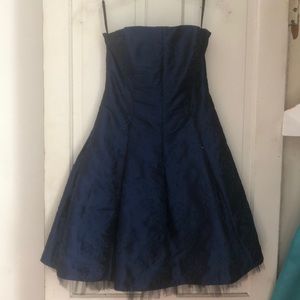 Jessica McClintock strapless formal dress